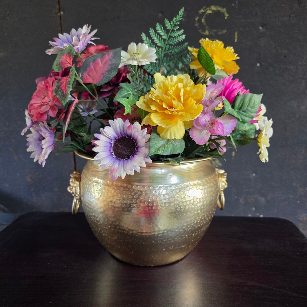 Vintage Hammered Brass Planter 9" Gold Lion Head Handles Hong Kong MCM Chinese